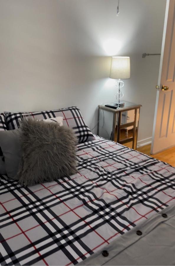 Auberge Et Bistro Namaste Lachute Экстерьер фото