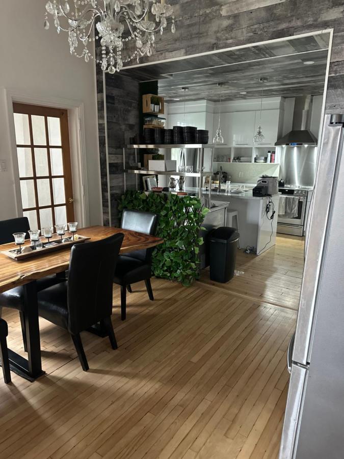 Auberge Et Bistro Namaste Lachute Экстерьер фото